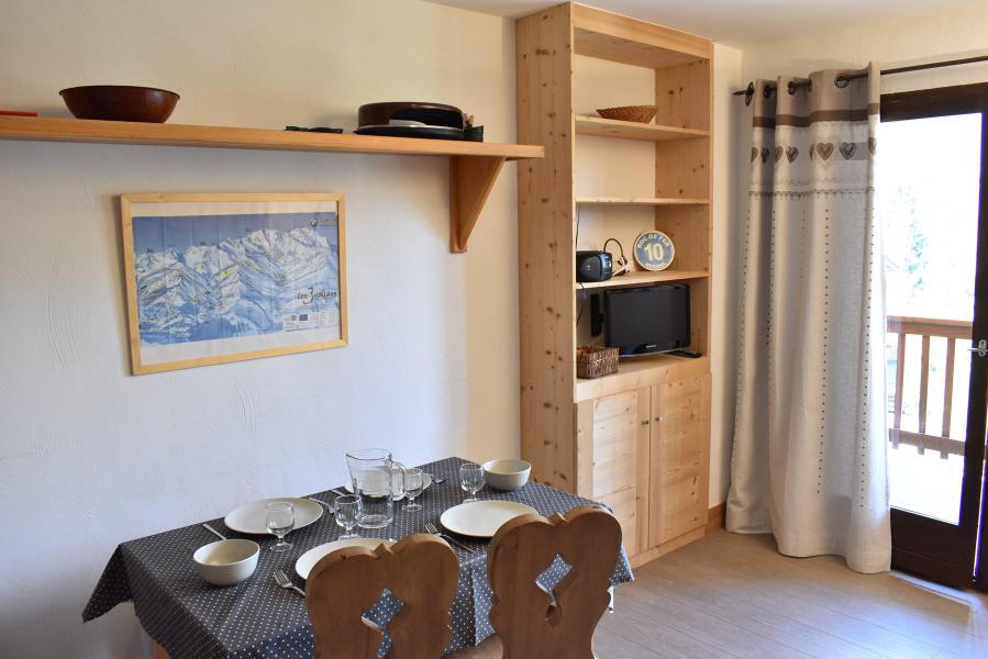 Rent in ski resort 2 room apartment 4 people (A16) - Résidence les Merisiers - Méribel - Living room