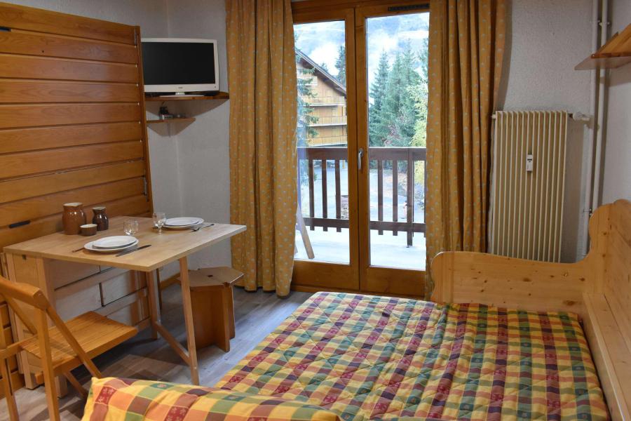 Аренда на лыжном курорте Квартира студия для 2 чел. (A08) - Résidence les Merisiers - Méribel
