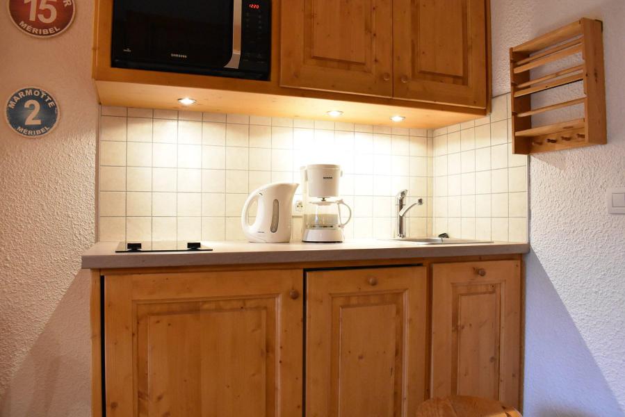 Rent in ski resort Studio 3 people (C3) - Résidence les Sapineaux - Méribel - Kitchenette