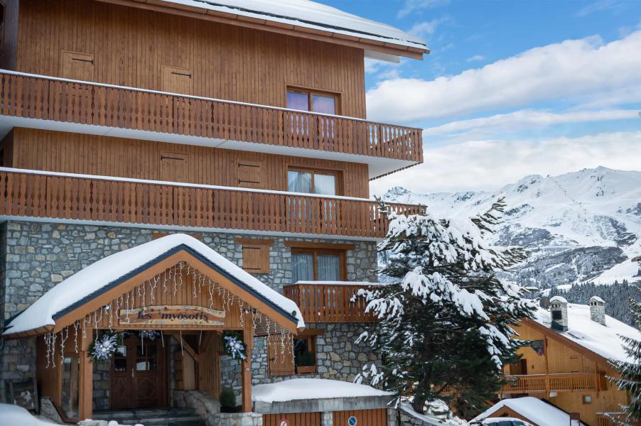 Rent in ski resort Résidence Myosotis - Méribel - Winter outside