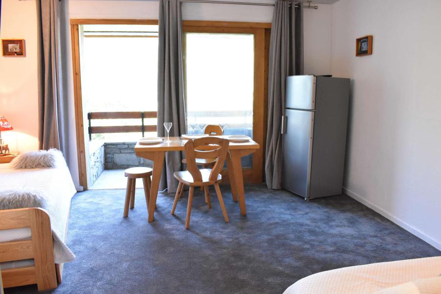 Аренда на лыжном курорте Квартира студия для 4 чел. (A87) - Résidence Peclet-en Garnet - Méribel - Салон