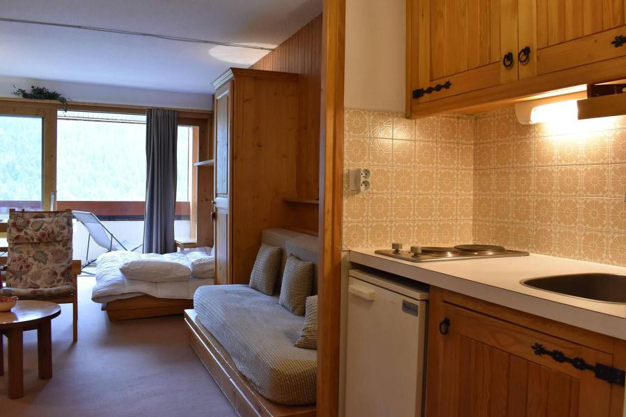 Location au ski Studio 4 personnes (A62) - Résidence Peclet-en Garnet - Méribel - Kitchenette