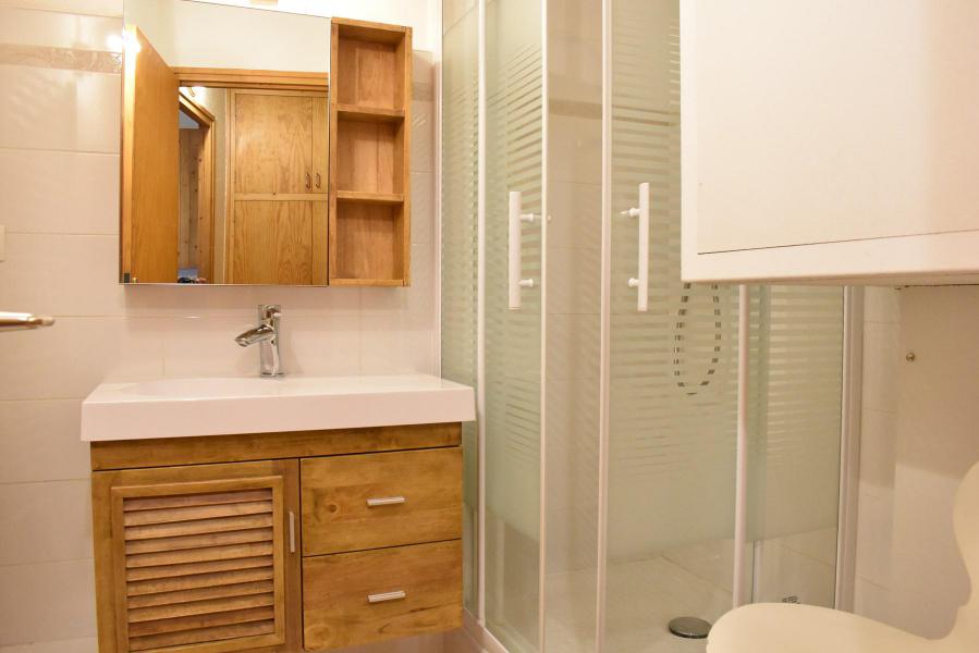 Location au ski Appartement 1 pièces 3 personnes (B81) - Résidence Polset - Méribel - Salle de douche