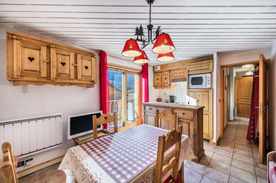 Rent in ski resort 2 room apartment sleeping corner 4 people (1) - Résidence Rimaye - Méribel - Living room