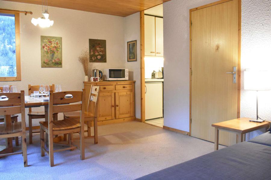 Skiverleih 3-Zimmer-Appartment für 5 Personen (5) - Résidence Troillet - Méribel - Wohnzimmer