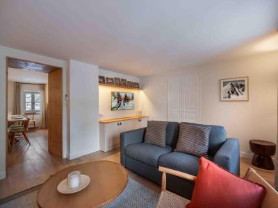 Rent in ski resort 5 room triplex chalet 8 people - Chalet Almeri - Méribel - Living room