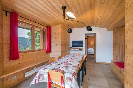 Rent in ski resort 5 room chalet 8 people - Chalet Arbe - Méribel - Living room