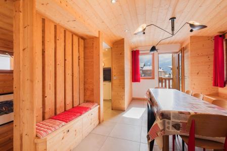 Skiverleih 5 Zimmer Chalet für 8 Personen - Chalet Arbe - Méribel - Wohnzimmer