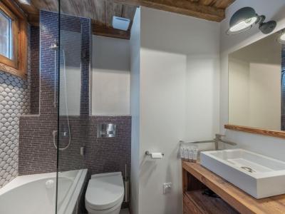 Rent in ski resort 8 room chalet 15 people - Chalet Bacaro - Méribel - Bathroom