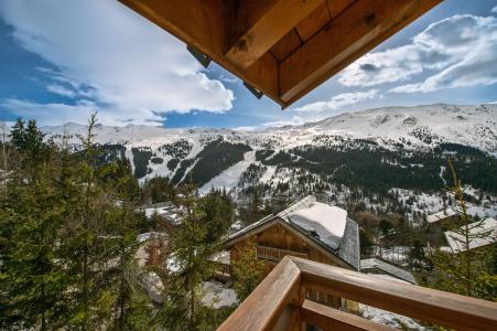 Rent in ski resort 7 room triplex chalet 12 people - Chalet Éric - Méribel - Winter outside