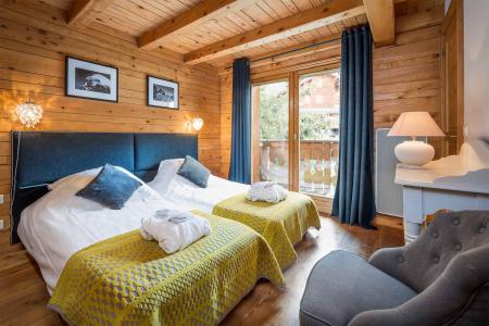 Rent in ski resort Chalet Etienne - Méribel - Bedroom