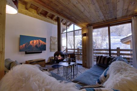 Rent in ski resort 6 room triplex chalet 12 people - Chalet Hygge - Méribel - Living room