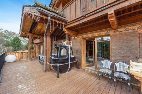 Rent in ski resort 7 room triplex chalet 12 people (09920) - Chalet Lady Mijane - Méribel - Terrace