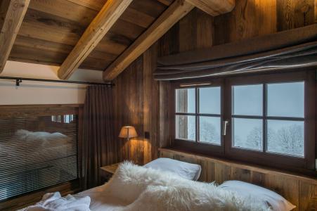 Rent in ski resort 6 room quadriplex chalet 10 people - Chalet le Refuge - Méribel - Bedroom