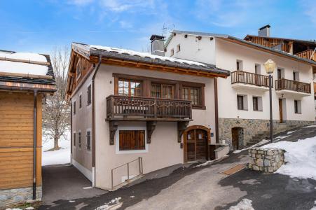 Rent in ski resort Chalet le Refuge - Méribel - Winter outside