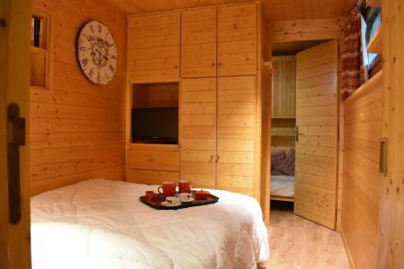 Rent in ski resort 3 room apartment 5 people (180-001) - Chalet les Colleys - Méribel - Bedroom