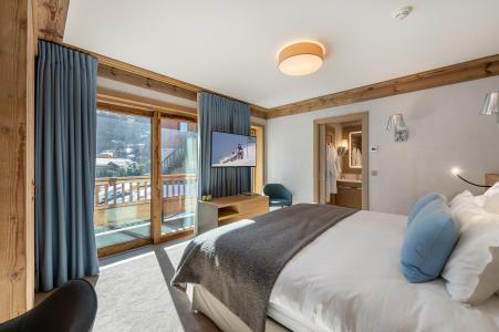 Rent in ski resort 7 room quadriplex chalet 12 people - Chalet les Sorbiers - Méribel - Bedroom