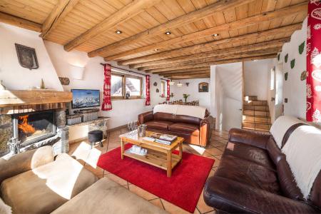 Skiverleih Chalet Lou Traves - Méribel - Wohnzimmer
