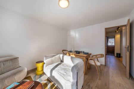 Wynajem na narty Apartament 3 pokojowy 4 osób (B) - Chalet Rocher - Méribel - Pokój gościnny