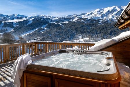 Ski verhuur Appartement triplex 6 kamers cabine 13 personen (A40) - Falcon - Méribel - Jacuzzi