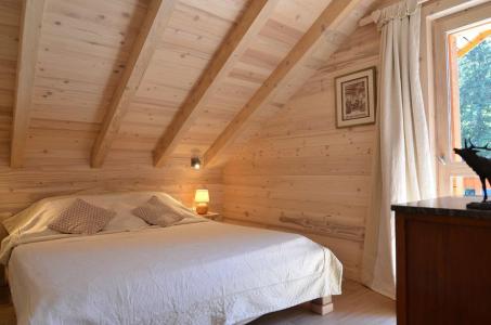 Rent in ski resort 4 room mezzanine apartment 6 people (17) - La Résidence la Forêt - Méribel - Bedroom