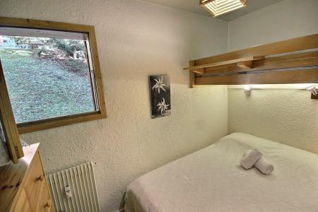 Rent in ski resort 2 room apartment 4 people (MERA11R) - La Résidence les Merisiers - Méribel - Bedroom