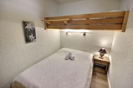 Skiverleih 2-Zimmer-Appartment für 4 Personen (MERA11R) - La Résidence les Merisiers - Méribel - Schlafzimmer