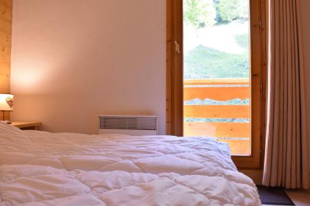 Rent in ski resort 3 room apartment 6 people (5) - Résidence Aubépine - Méribel - Bedroom