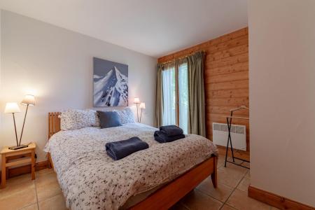 Rent in ski resort 4 room apartment 6 people - Résidence Bergerie des 3 Vallées F - Méribel - Bedroom