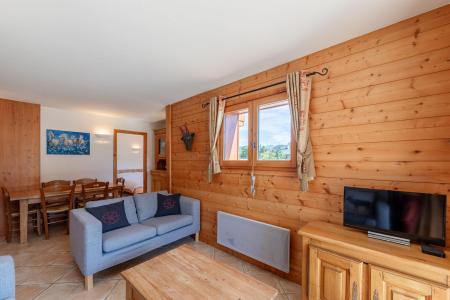 Rent in ski resort 4 room apartment 6 people - Résidence Bergerie des 3 Vallées F - Méribel - Living room