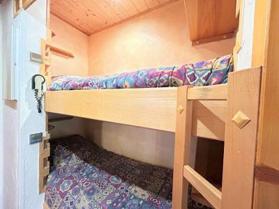 Rent in ski resort 1 room apartment 4 people (58) - Résidence Cristal - Méribel
