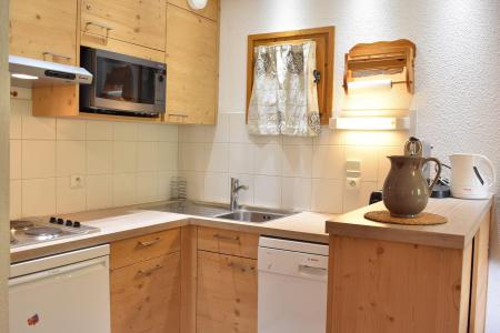 Alquiler al esquí Apartamento 3 piezas para 6 personas (49) - Résidence Cristal - Méribel - Kitchenette