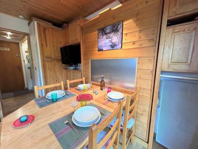 Ski verhuur Studio 4 personen (58) - Résidence Cristal - Méribel - Appartementen