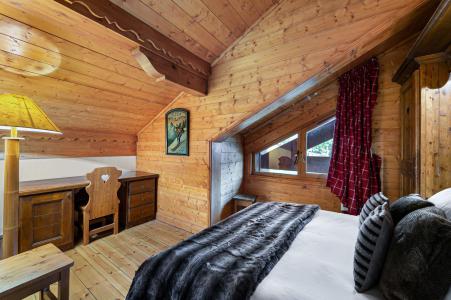 Rent in ski resort 4 room duplex apartment 5 people (C322) - Résidence des Fermes de Méribel Village C - Méribel - Bedroom