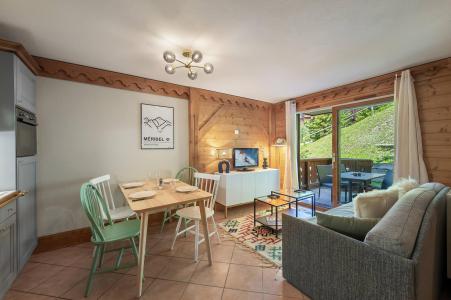 Rent in ski resort 3 room apartment 4 people (3) - Résidence des Fermes de Méribel Village Daguet - Méribel - Living room