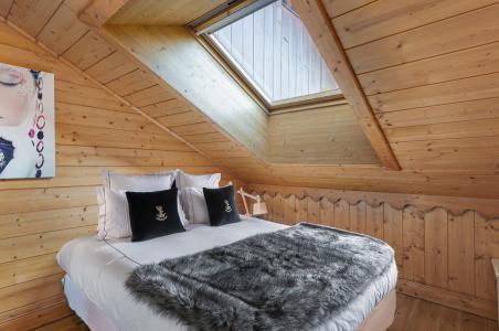 Rent in ski resort 5 room duplex apartment 8 people (16) - Résidence des Fermes de Méribel Village Daguet - Méribel - Double bed