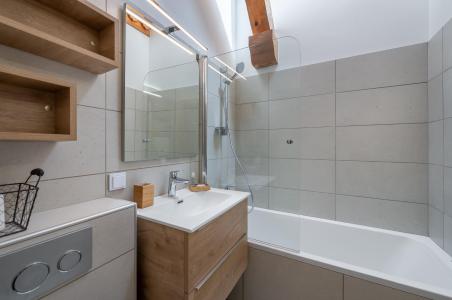 Soggiorno sugli sci Appartamento su due piani 5 stanze per 8 persone (16) - Résidence des Fermes de Méribel Village Daguet - Méribel - Vasca da bagno