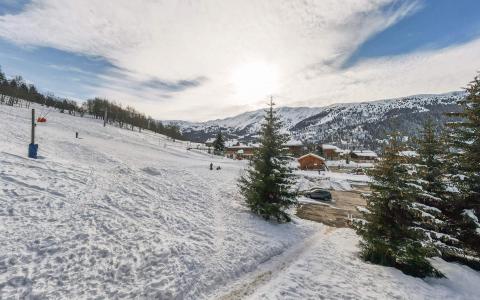 Vacances en montagne Appartement duplex 3 pièces 4 personnes (7) - Résidence des Fermes de Méribel Village Inuit - Méribel - Extérieur hiver