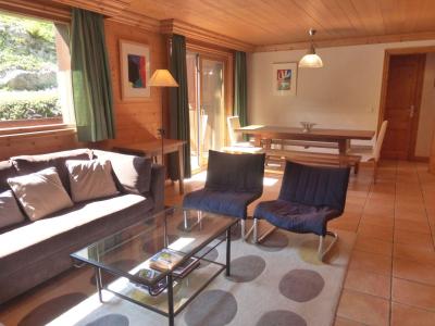 Ski verhuur Appartement 4 kamers 7 personen - Résidence Dou du Pont - Méribel - Woonkamer