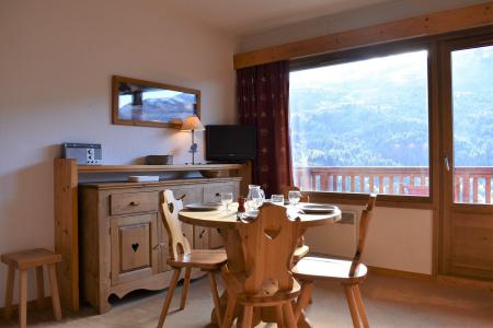 Rent in ski resort Studio 4 people (3C) - Résidence Frasse - Méribel - Living room