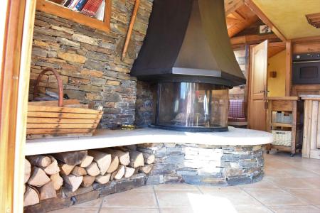 Rent in ski resort 3 room duplex apartment 4 people (010) - Résidence Hibou - Méribel - Living room