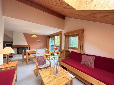 Ski verhuur Appartement 3 kamers 6 personen (22) - Résidence l'Edelweiss - Méribel - Woonkamer