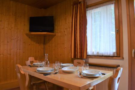 Wynajem na narty Apartament 2 pokojowy 4 osób (30) - Résidence la Forêt - Méribel - Pokój gościnny