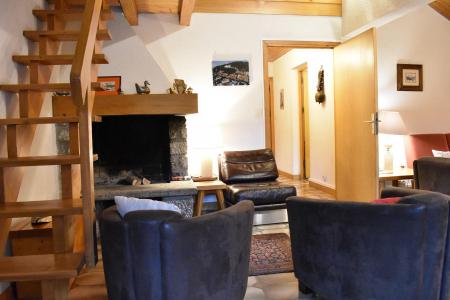 Rent in ski resort 4 room duplex apartment 7-9 people (21) - Résidence le Chantemerle - Méribel - Living room