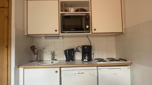 Rent in ski resort 2 room apartment 4 people (44) - Résidence le Cristal - Méribel - Kitchen