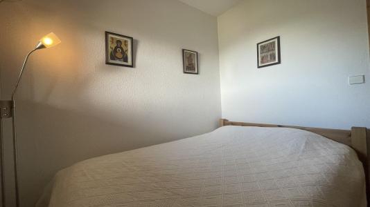 Skiverleih 2-Zimmer-Appartment für 4 Personen (44) - Résidence le Cristal - Méribel - Schlafzimmer