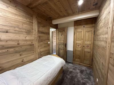 Rent in ski resort 3 room apartment 6 people (K8) - Résidence le Daphné - Méribel - Bedroom