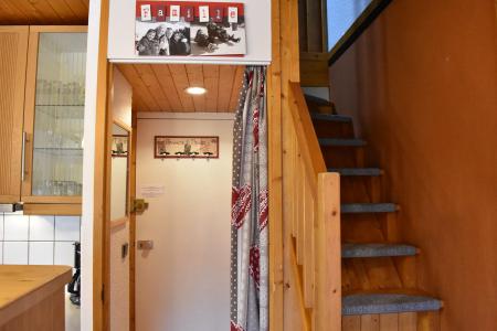 Ski verhuur Appartement duplex 3 kamers 6 personen (031) - Résidence le Genèvrier - Méribel - Trap