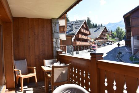 Skiverleih 4 Zimmer Maisonettewohnung für 4-6 Personen (A1) - Résidence le Pas du Lac - Méribel - Balkon