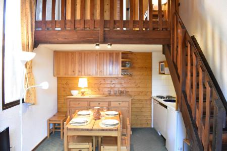 Ski verhuur Studio mezzanine 4 personen (A21) - Résidence le Pétaru - Méribel - Woonkamer